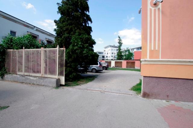 Feher Hajo Panzio Es Vendeglo Gyor Exterior photo
