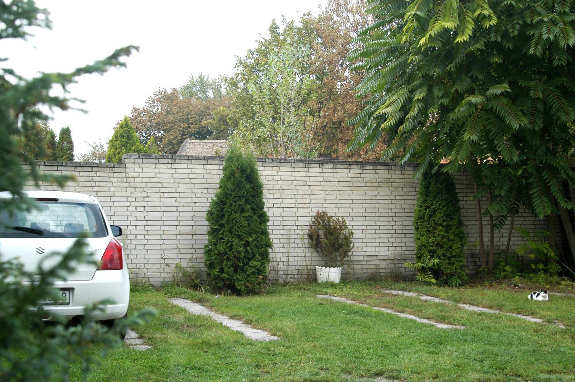 Feher Hajo Panzio Es Vendeglo Gyor Exterior photo